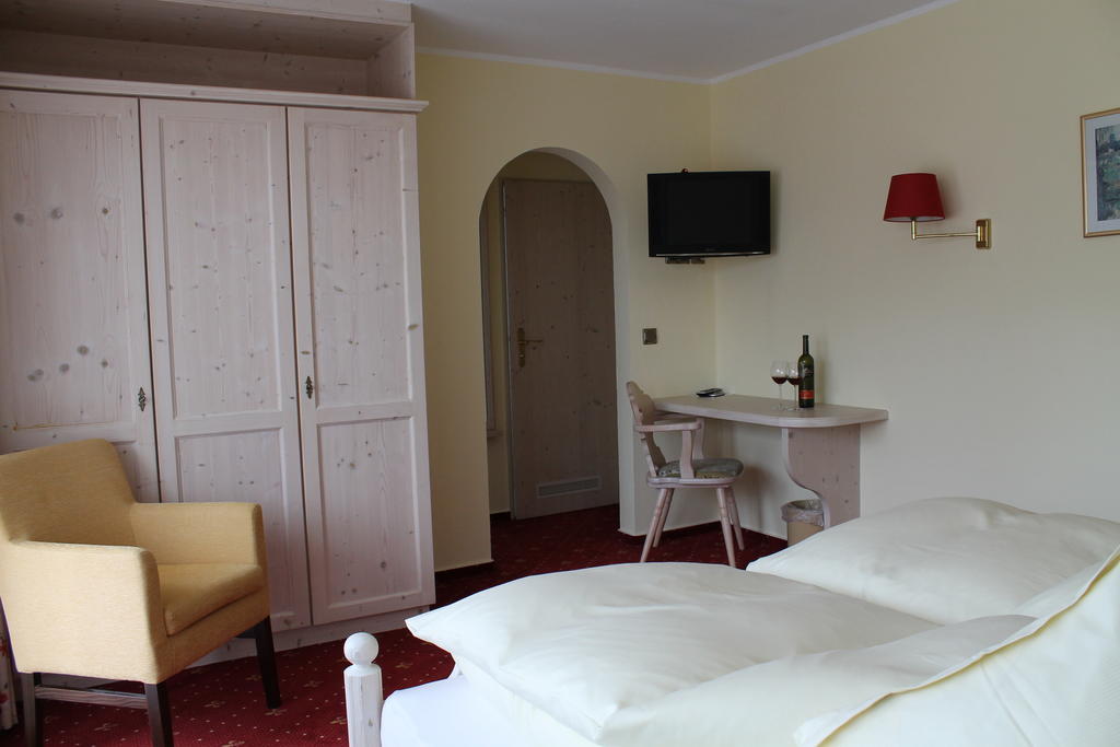 Allgau Landhotel Оберойте Екстериор снимка